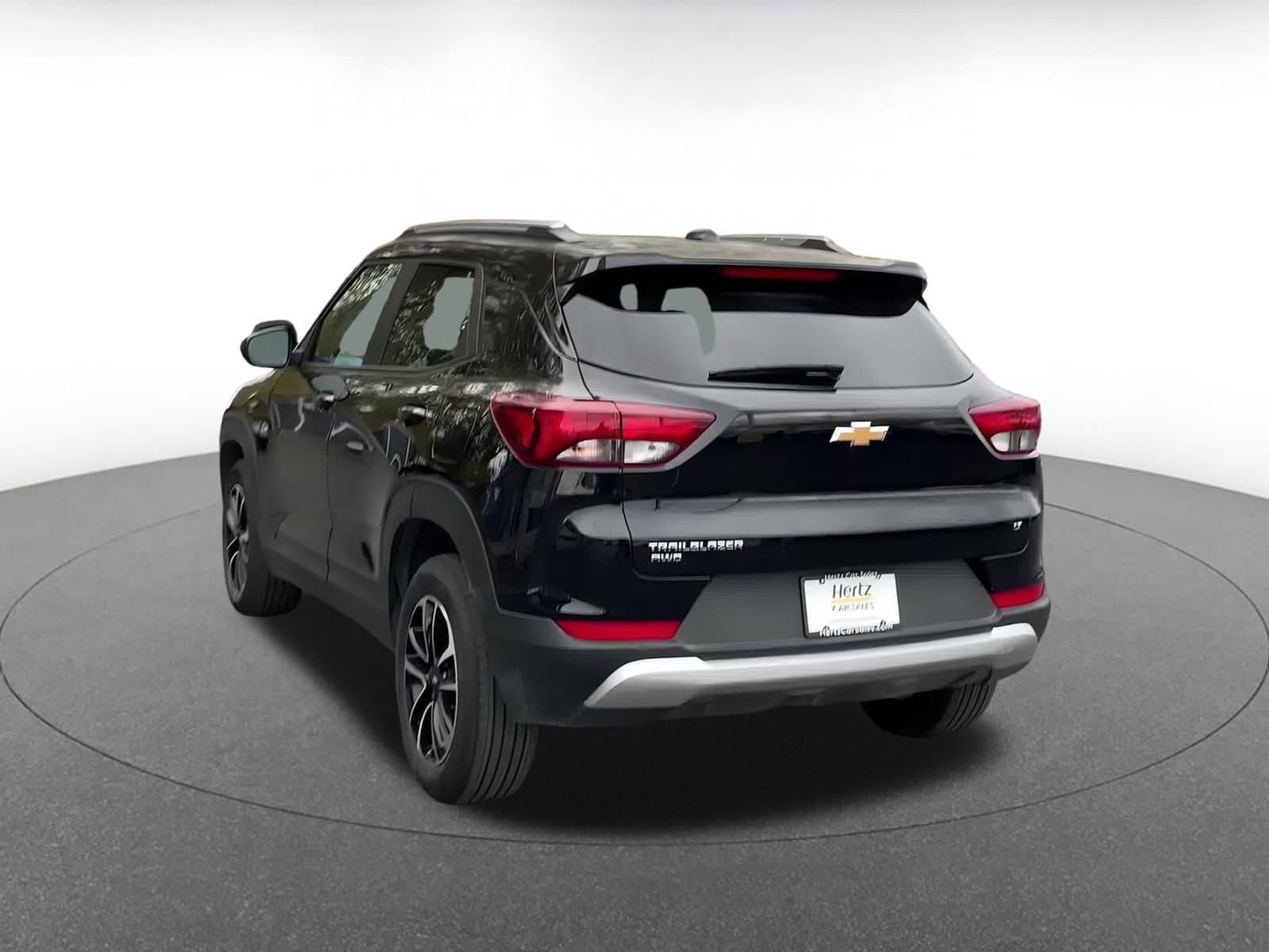 Thumbnail: 2025 Chevrolet TrailBlazer - 11