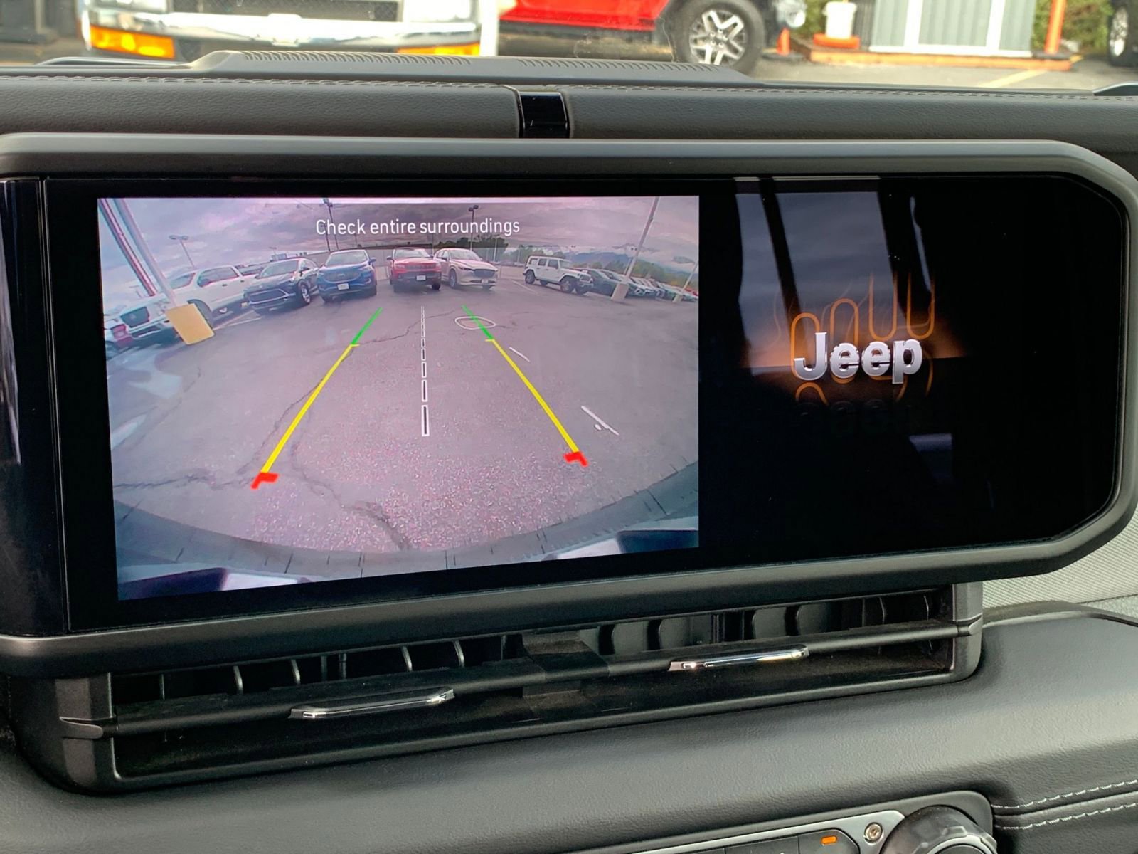 Thumbnail: 2025 Jeep Wrangler - 17