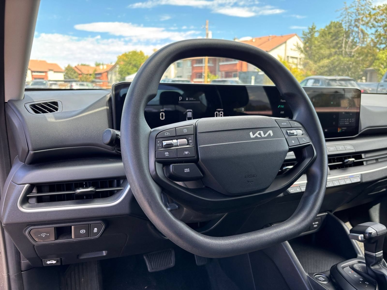Thumbnail: 2026 Kia K4 - 28