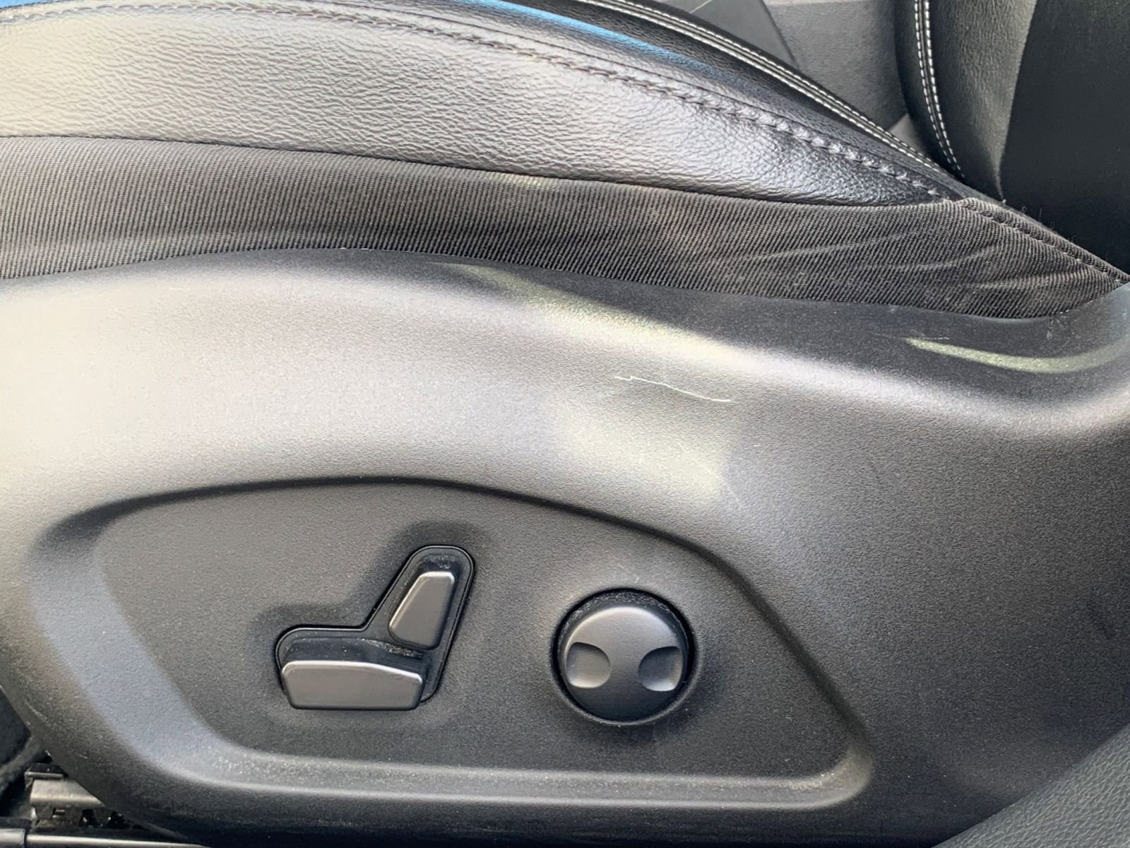 Thumbnail: 2025 Jeep Compass - 22