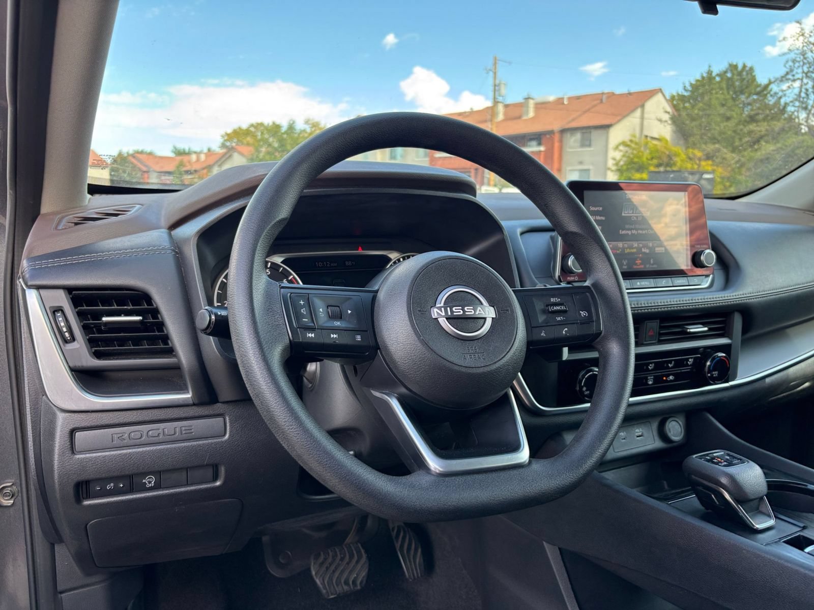 Thumbnail: 2023 Nissan Rogue - 32