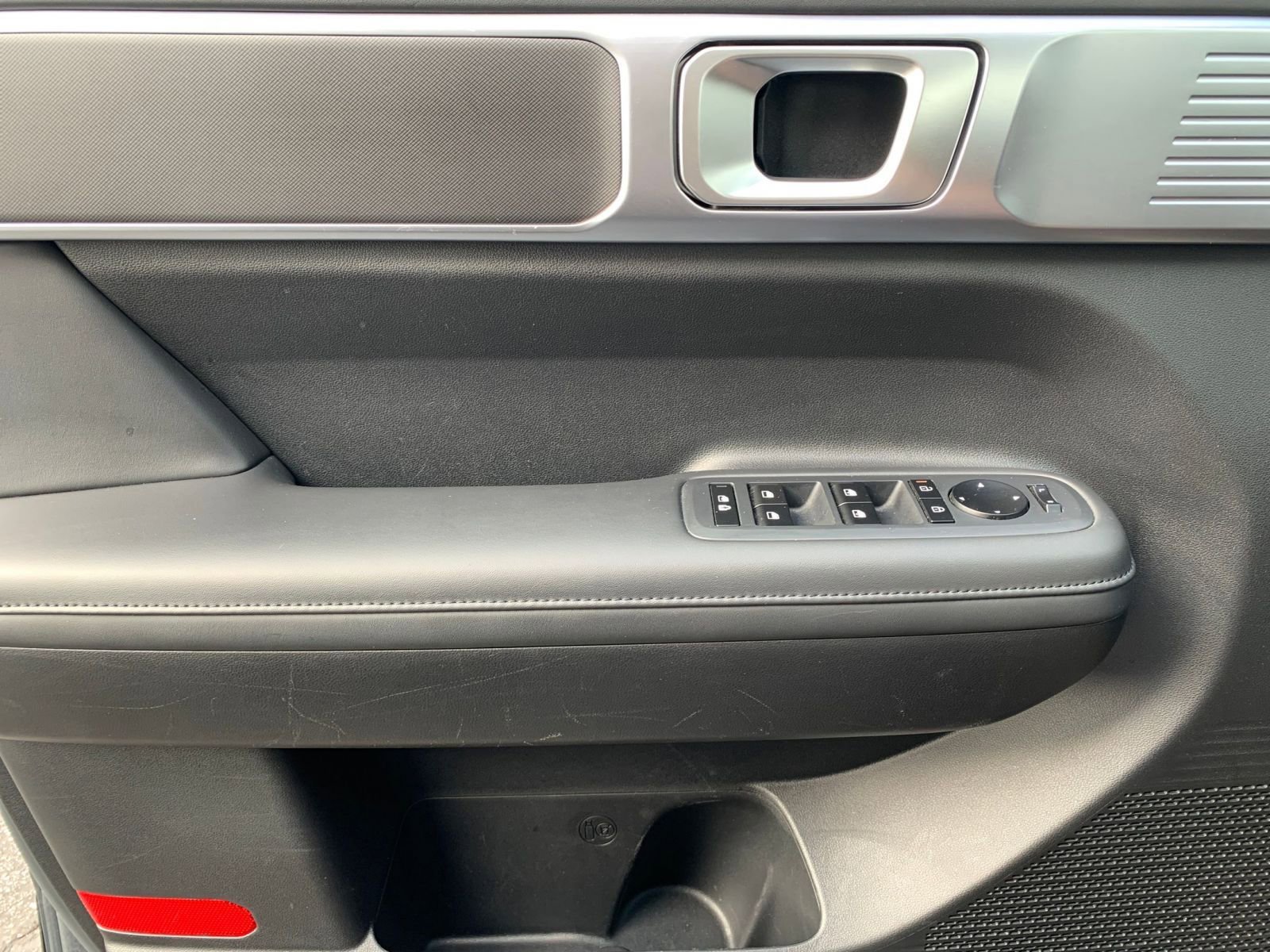 Thumbnail: 2025 Hyundai Santa Fe - 21