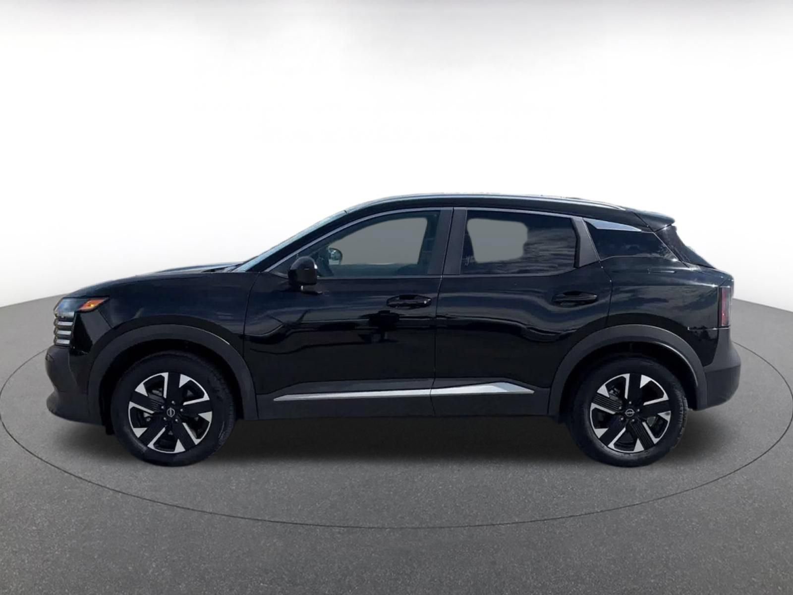 Thumbnail: 2026 Nissan Kicks - 8