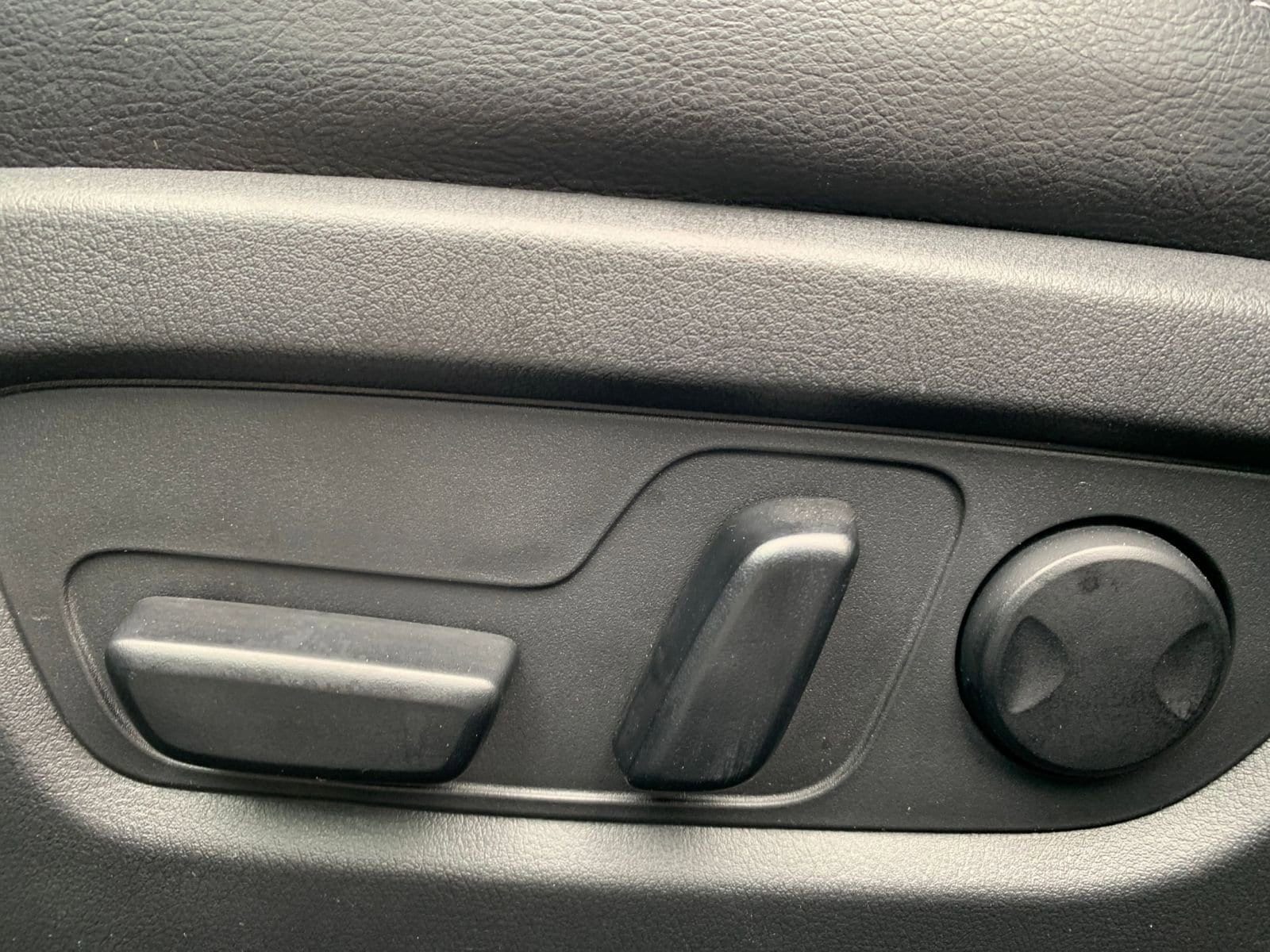 Thumbnail: 2025 Mazda CX-50 - 22