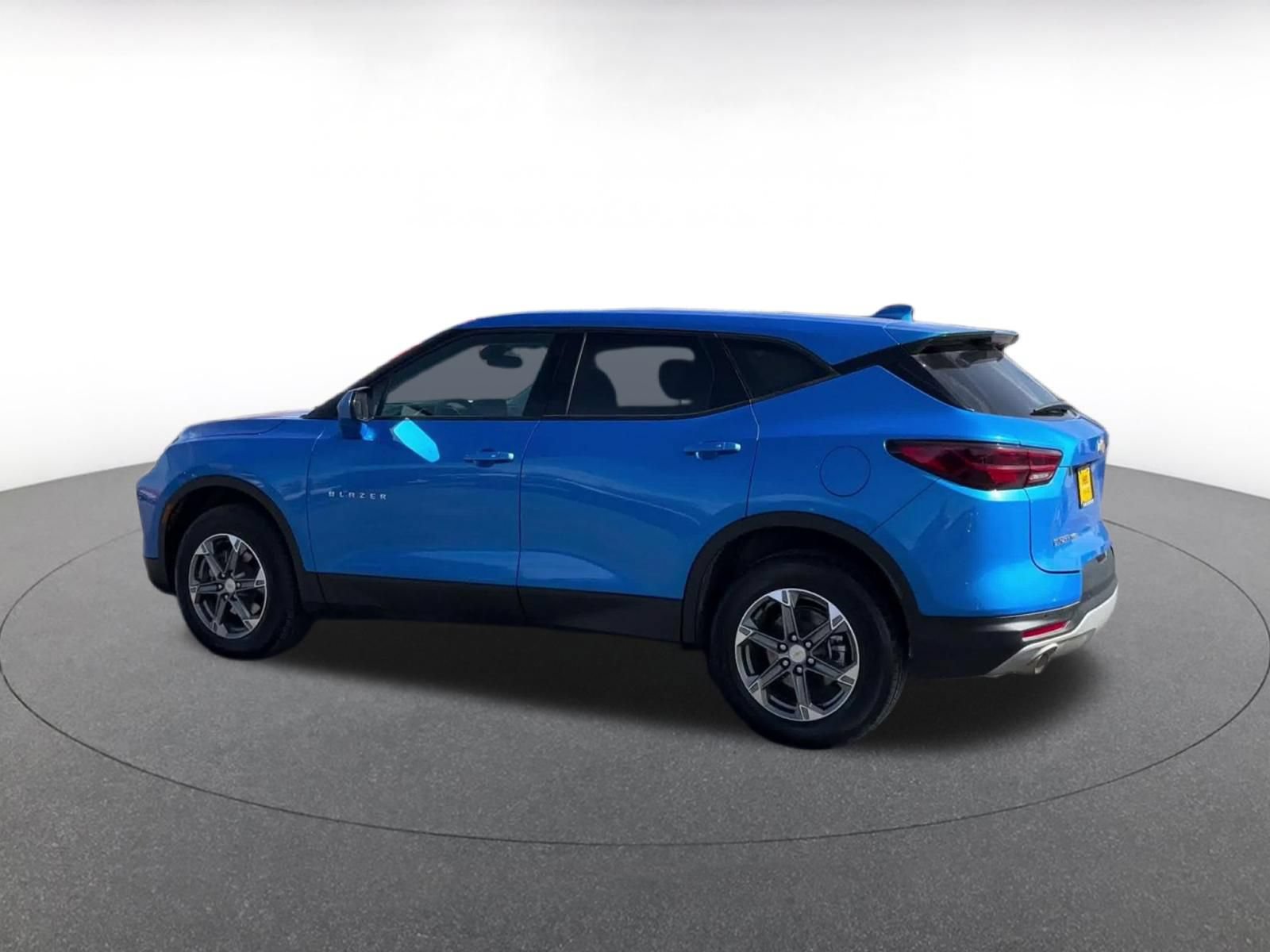 Thumbnail: 2026 Chevrolet Blazer - 9