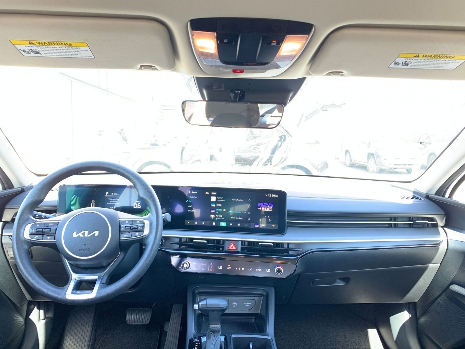 Thumbnail: 2025 Kia K5 - 33