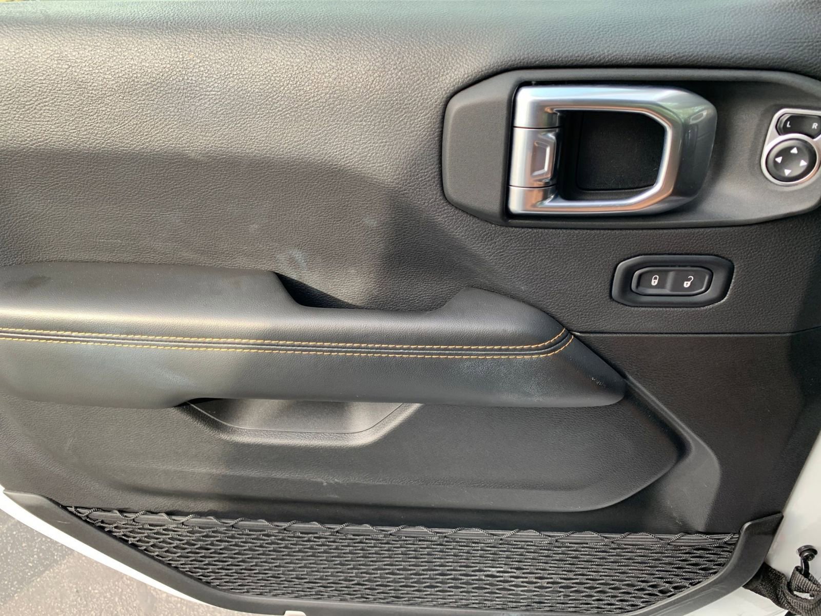 Thumbnail: 2025 Jeep Wrangler - 20