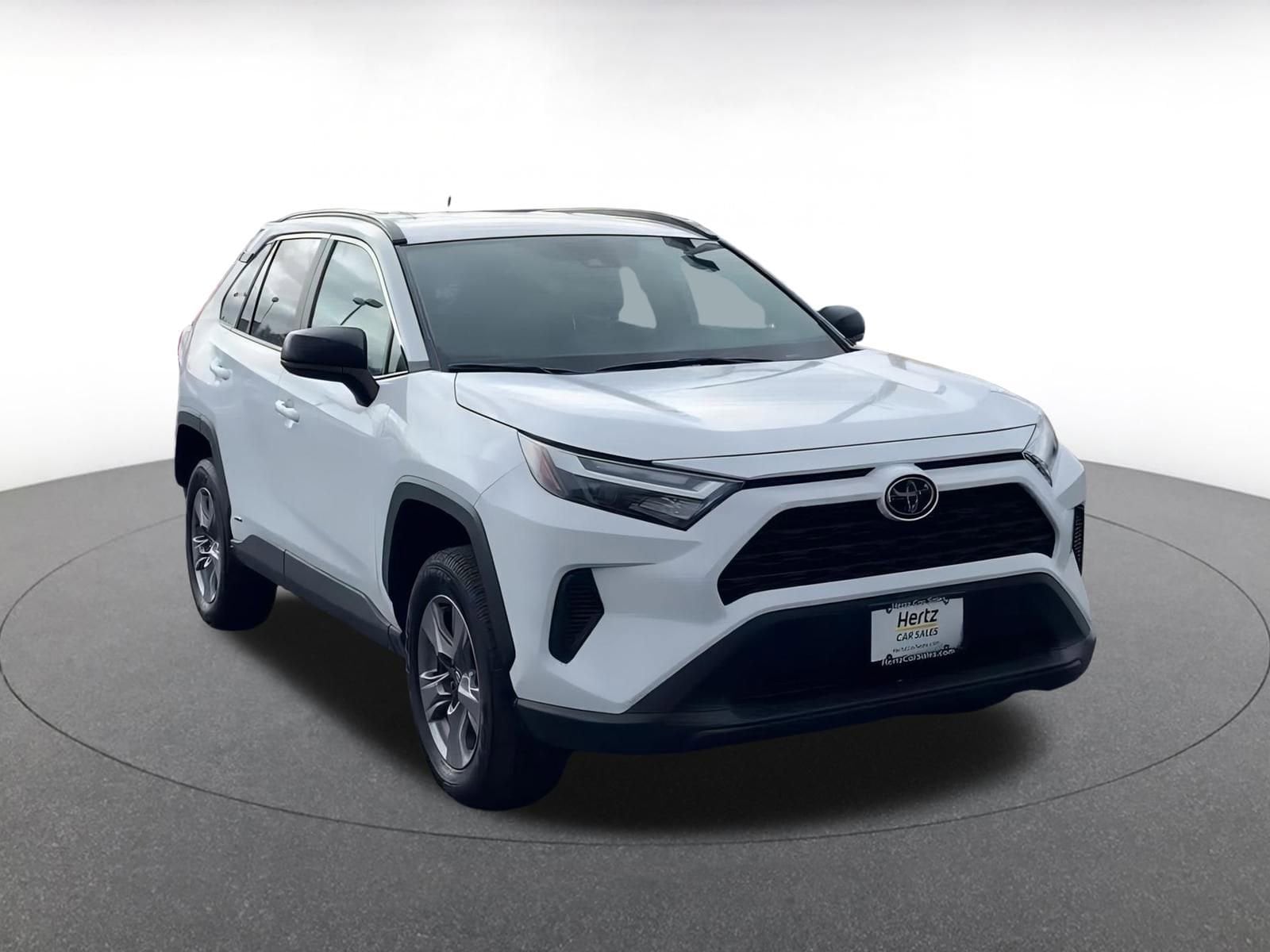 Thumbnail: 2025 Toyota RAV4 - 3