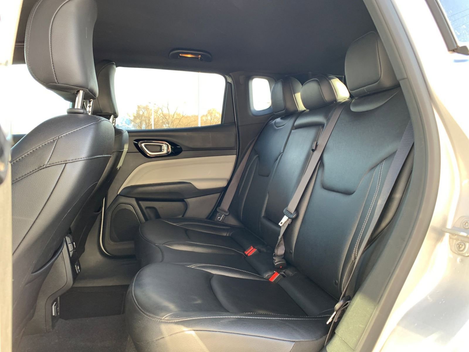 Thumbnail: 2025 Jeep Compass - 27