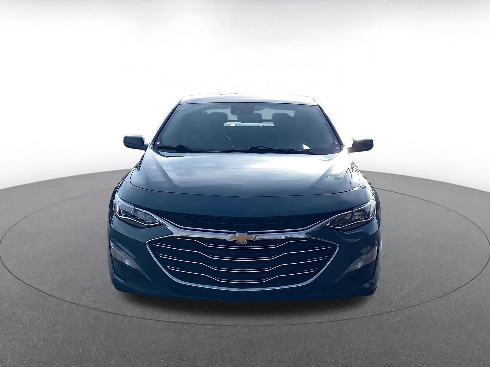 Thumbnail: 2024 Chevrolet Malibu - 4