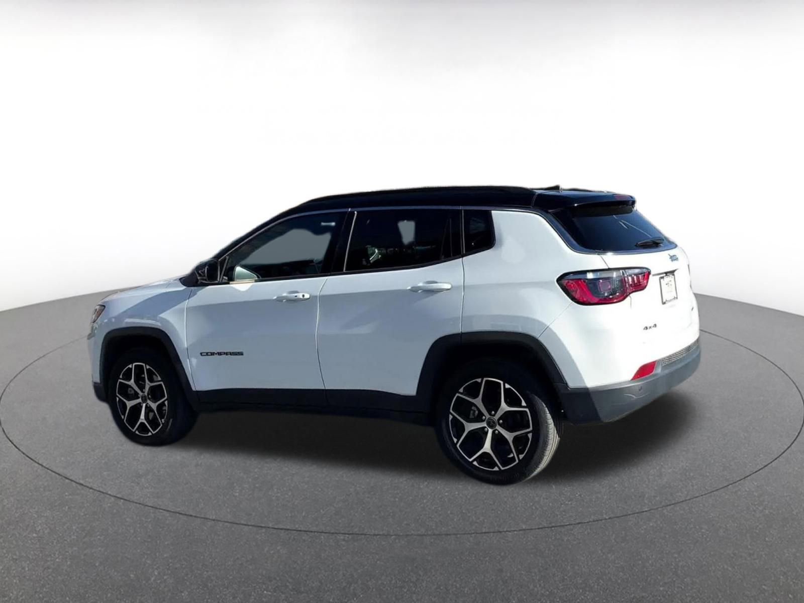 Thumbnail: 2025 Jeep Compass - 10