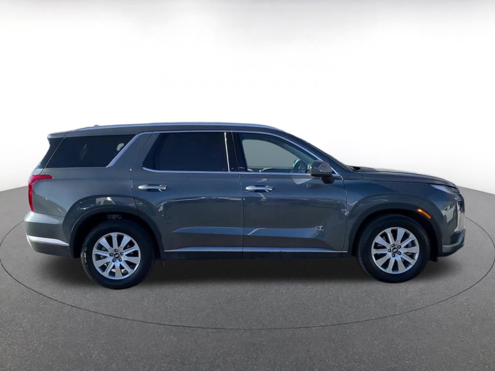 Thumbnail: 2025 Hyundai Palisade - 16