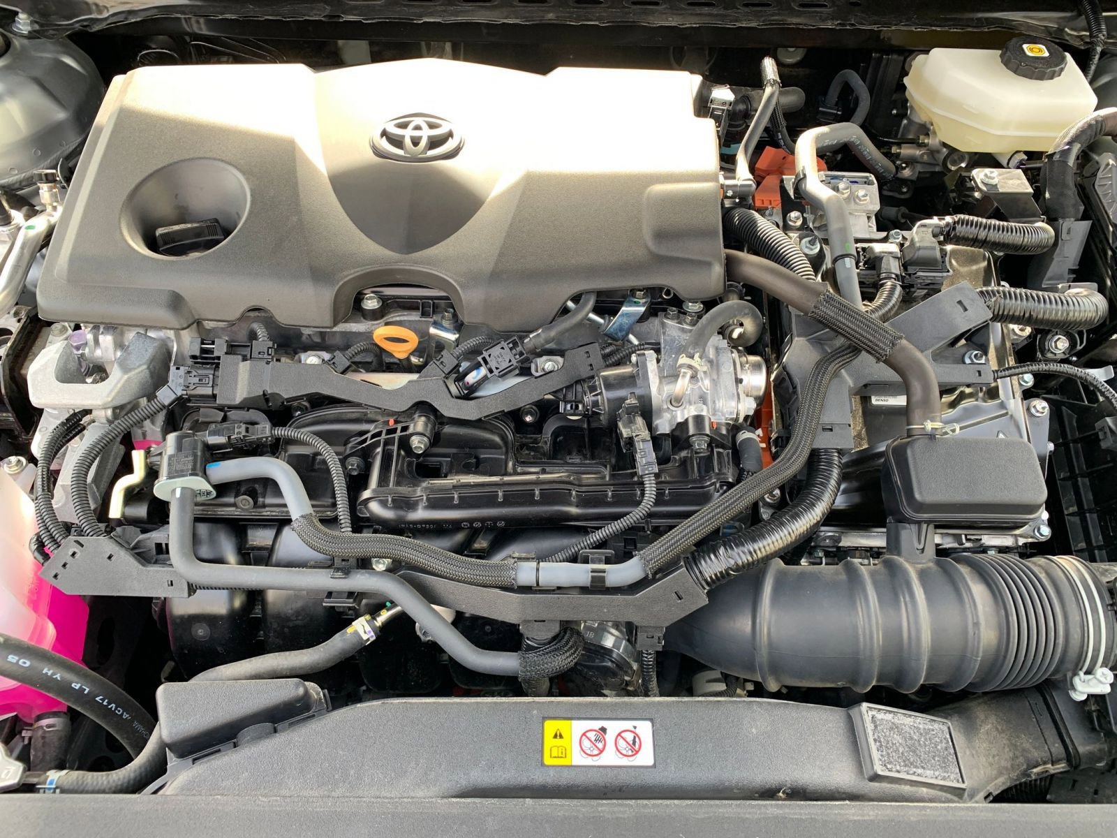 Thumbnail: 2025 Toyota Camry - 31