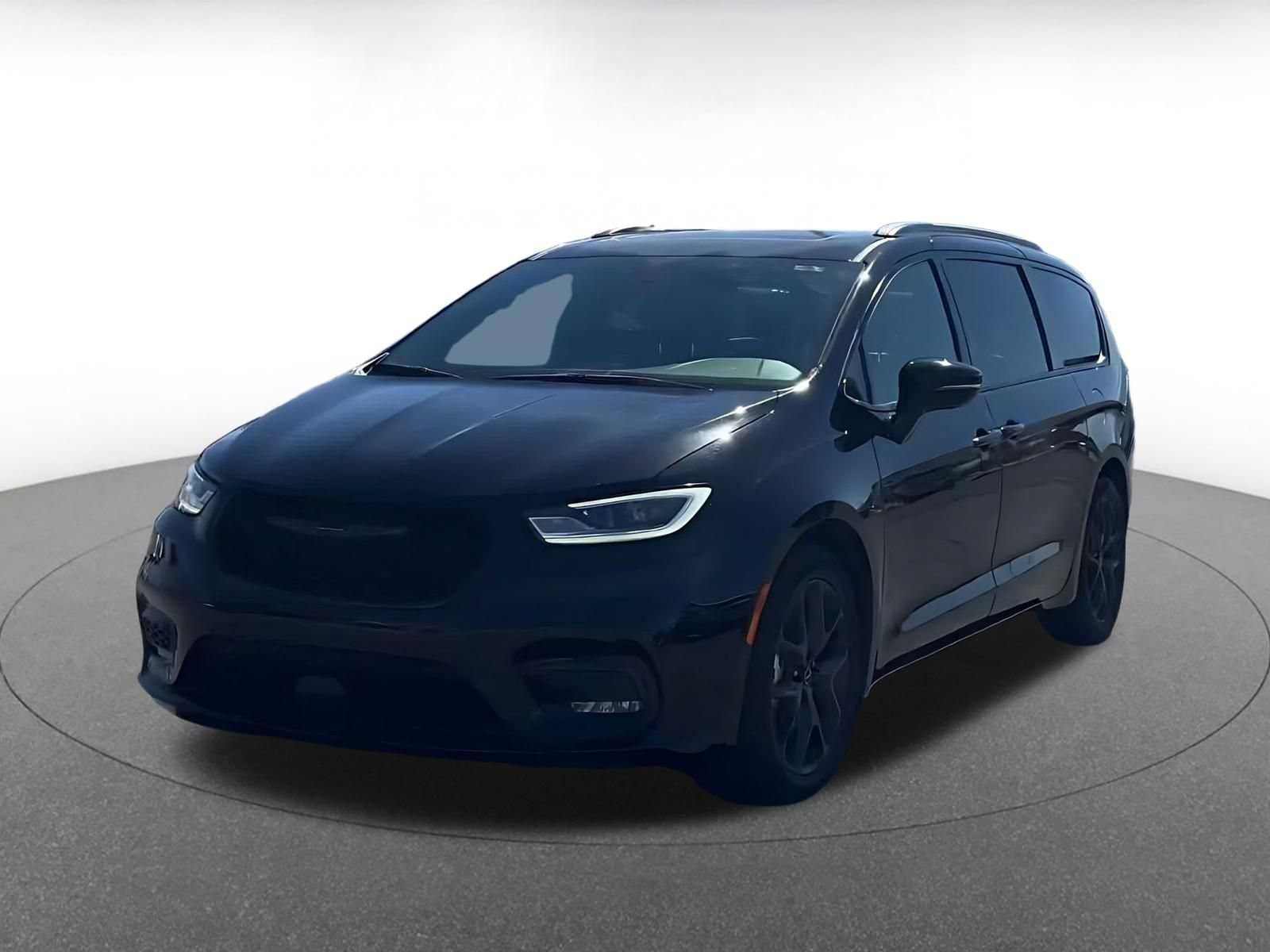Thumbnail: 2025 Chrysler Pacifica - 6