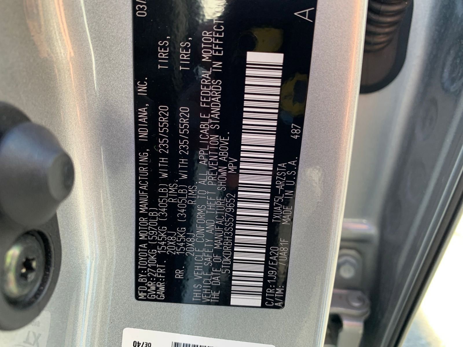 Thumbnail: 2025 Toyota Highlander - 32