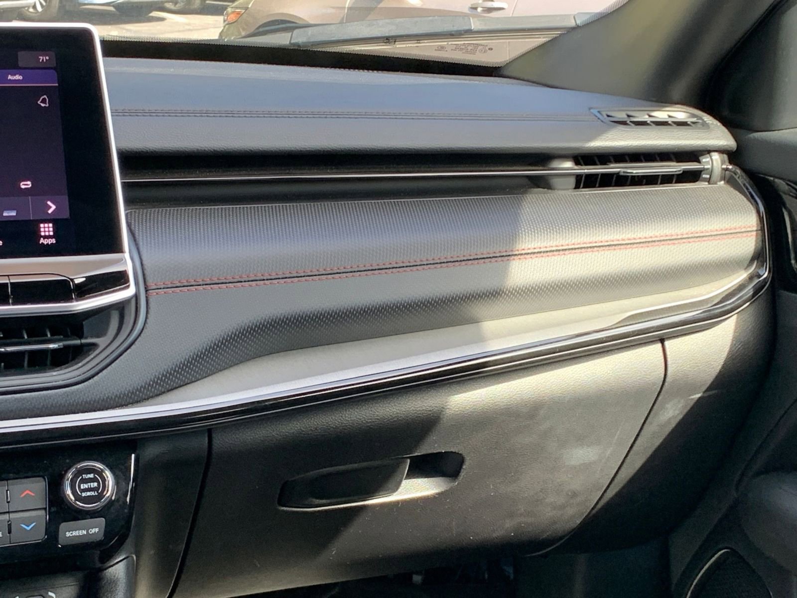 Thumbnail: 2025 Jeep Compass - 34