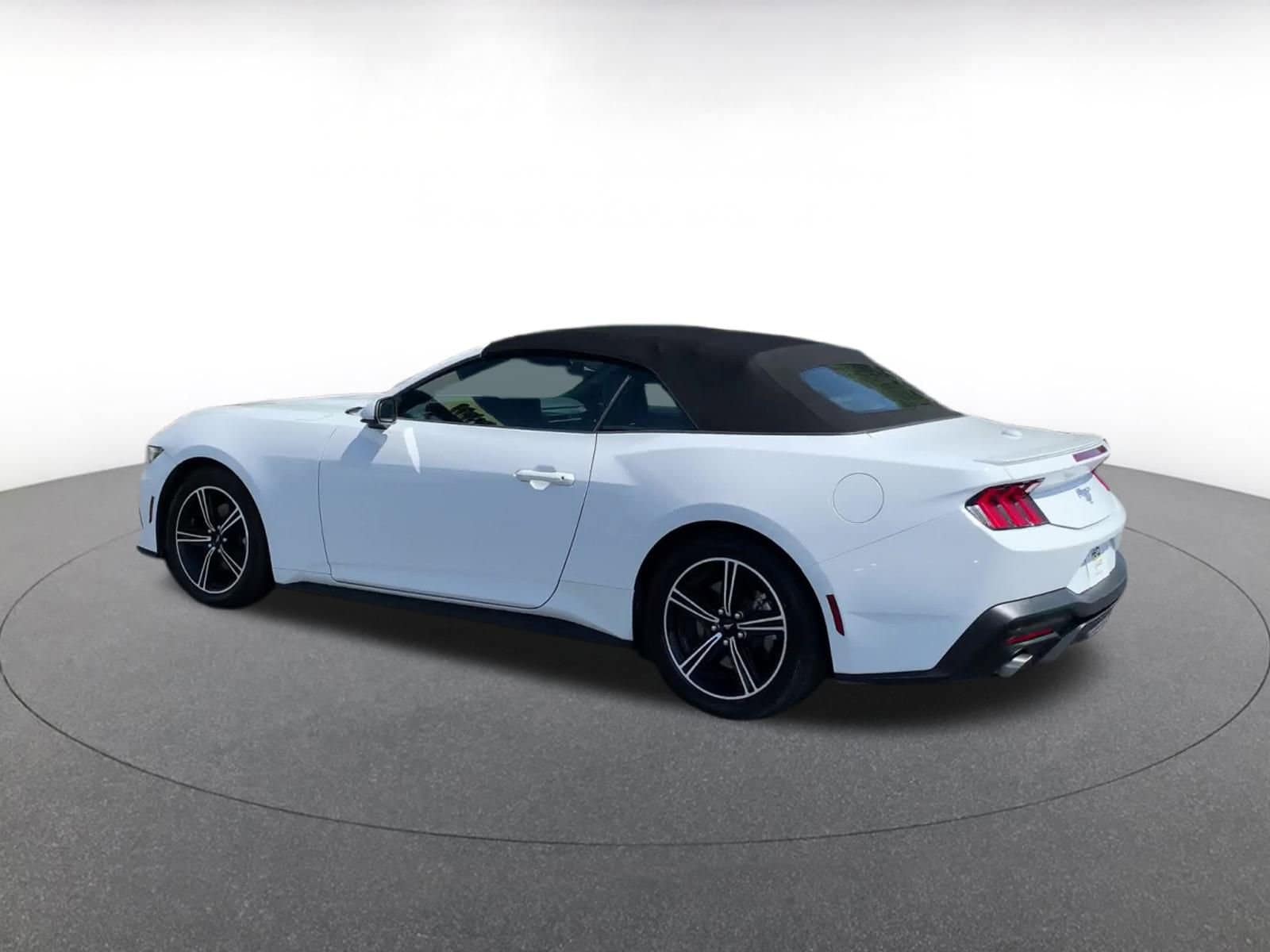 Thumbnail: 2024 Ford Mustang - 10