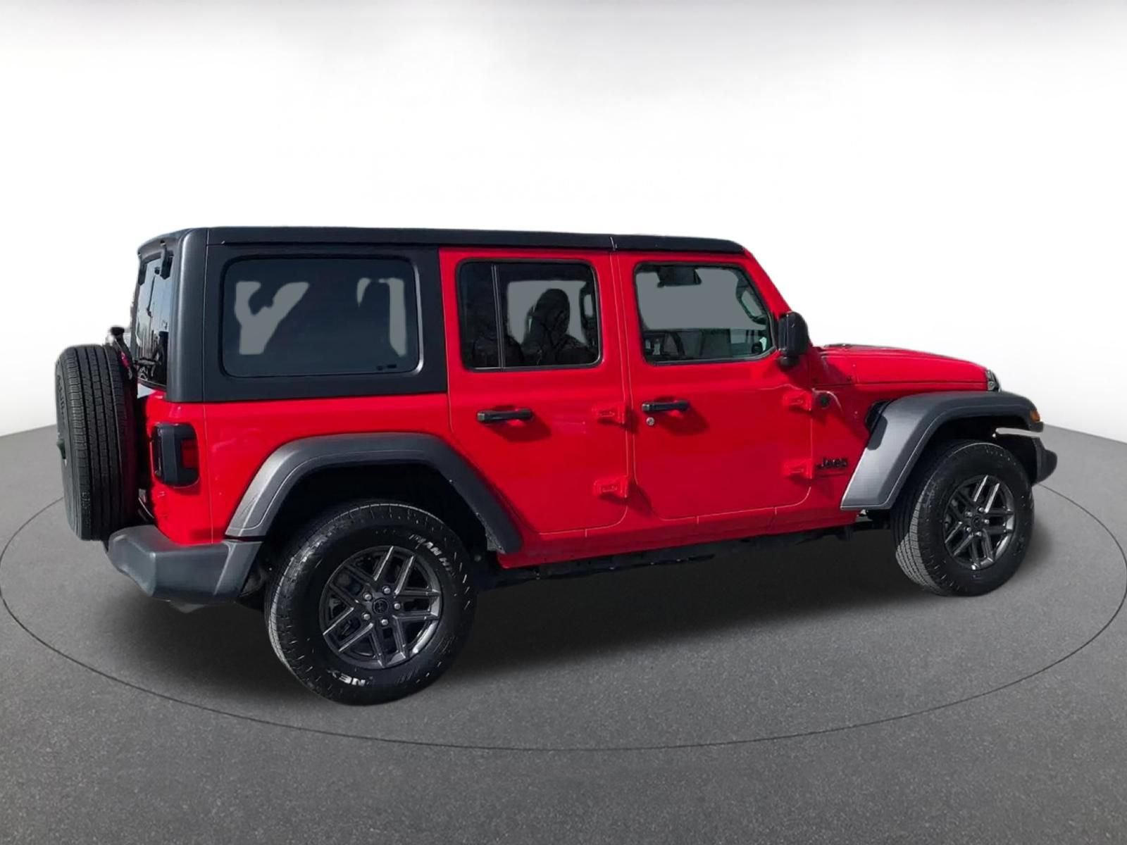 Thumbnail: 2025 Jeep Wrangler - 14