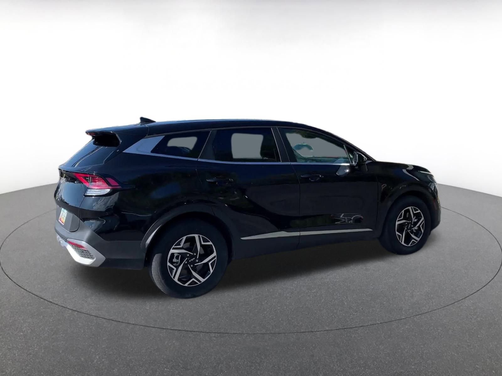 Thumbnail: 2025 Kia Sportage - 15