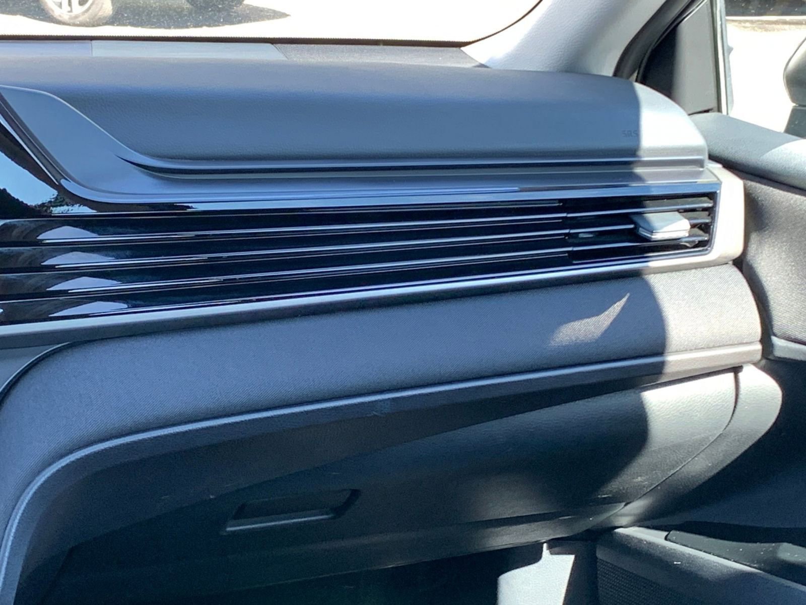 Thumbnail: 2025 Toyota Camry - 34