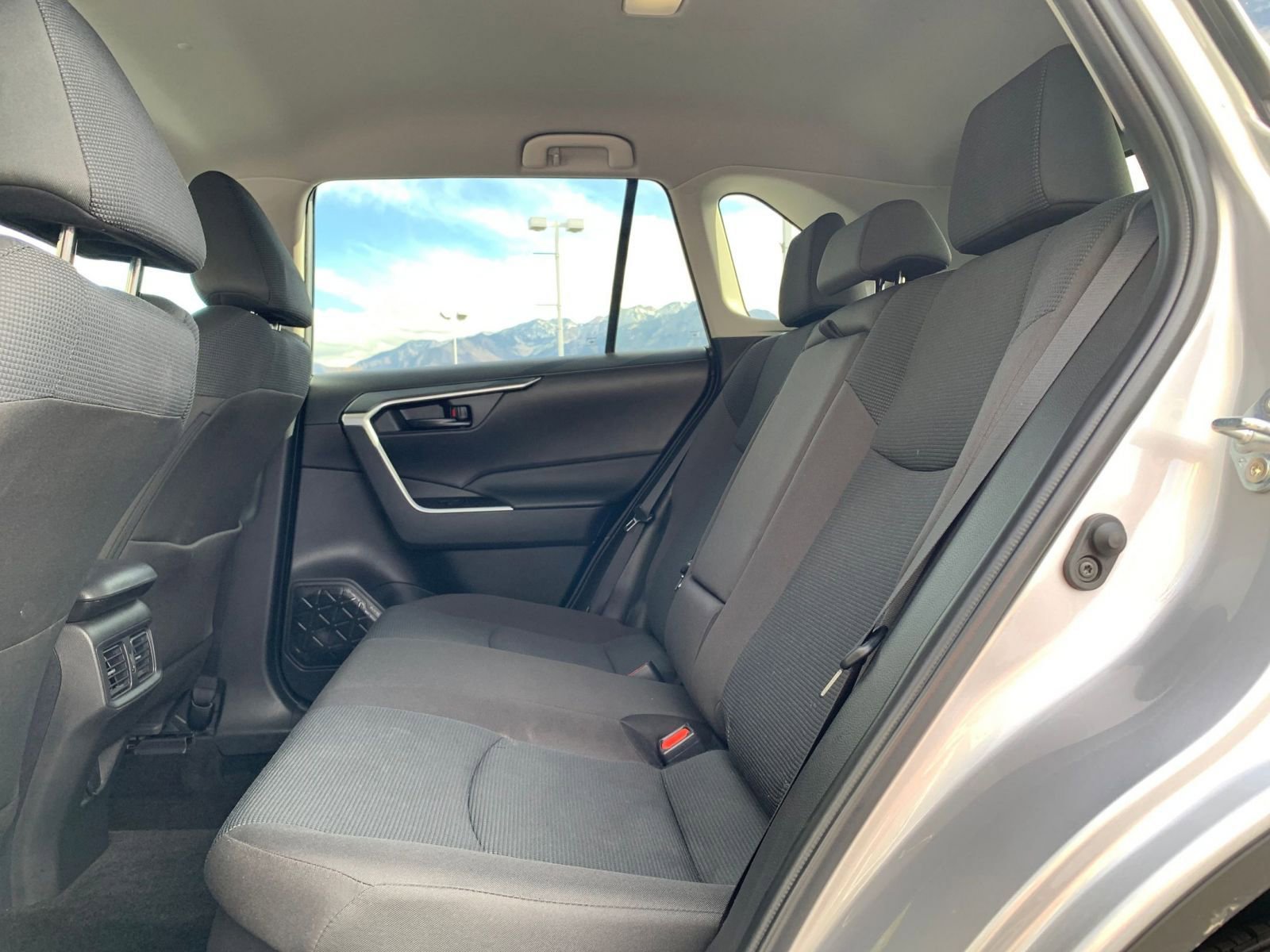 Thumbnail: 2025 Toyota RAV4 - 24