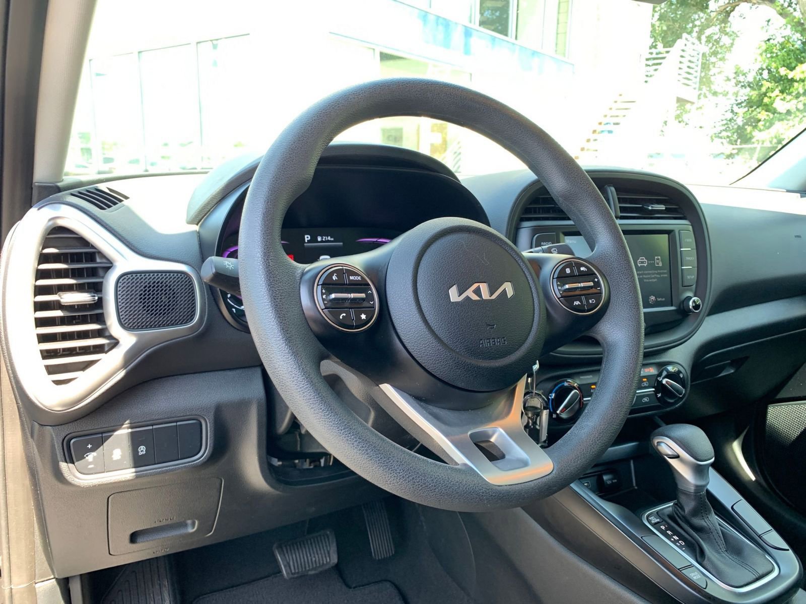 Thumbnail: 2024 Kia Soul - 32