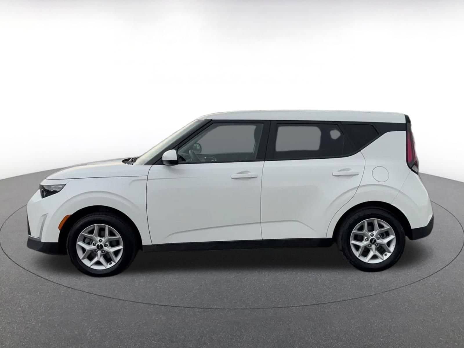 Thumbnail: 2025 Kia Soul - 8