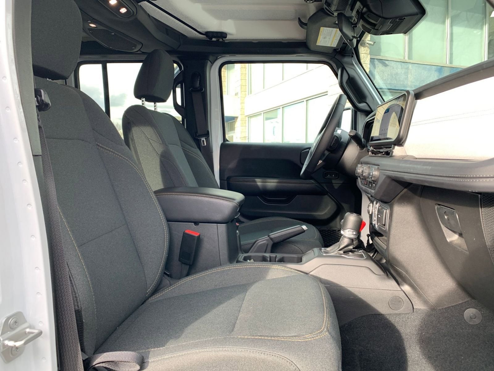 Thumbnail: 2025 Jeep Wrangler - 35