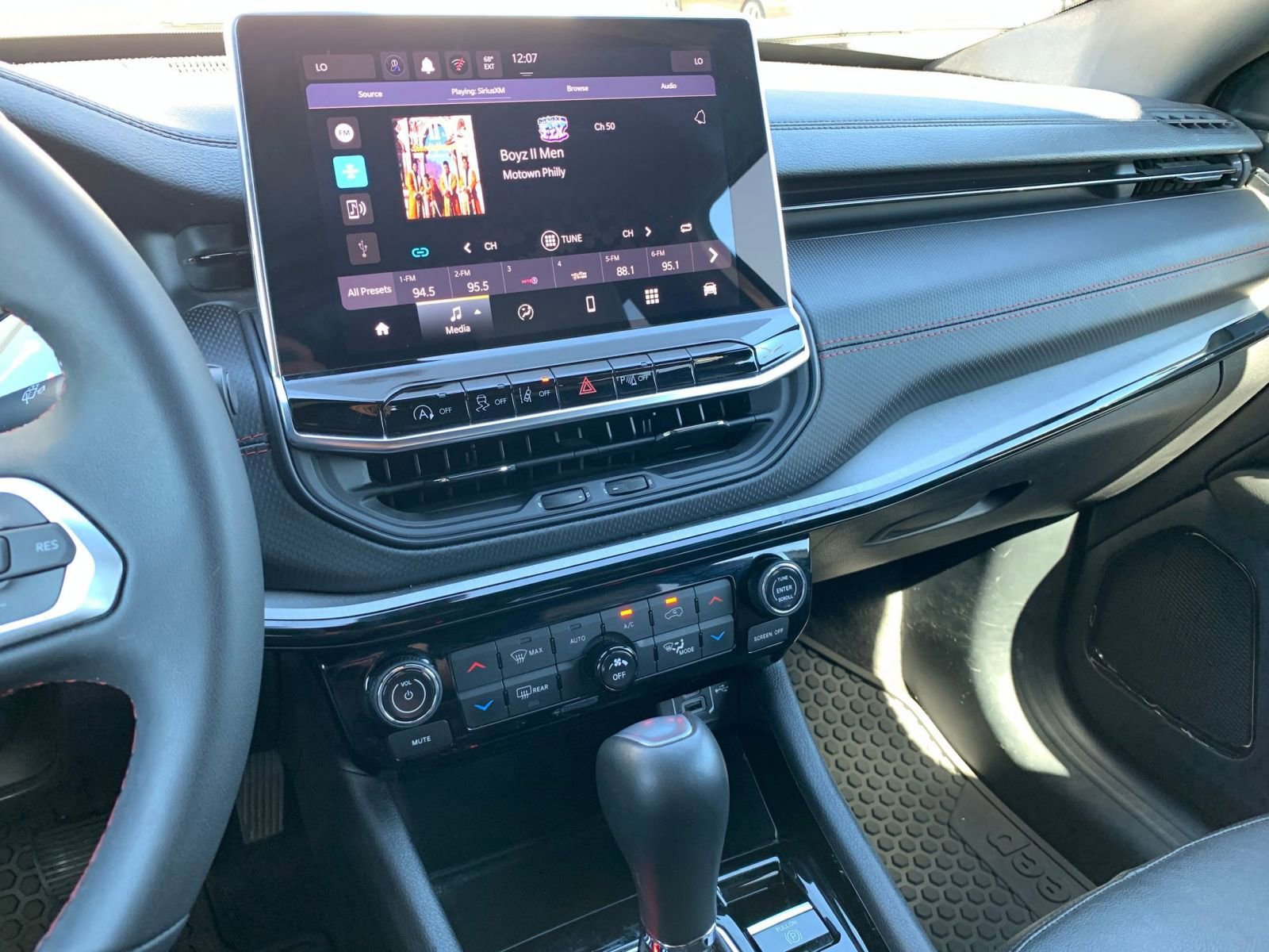 Thumbnail: 2025 Jeep Compass - 18