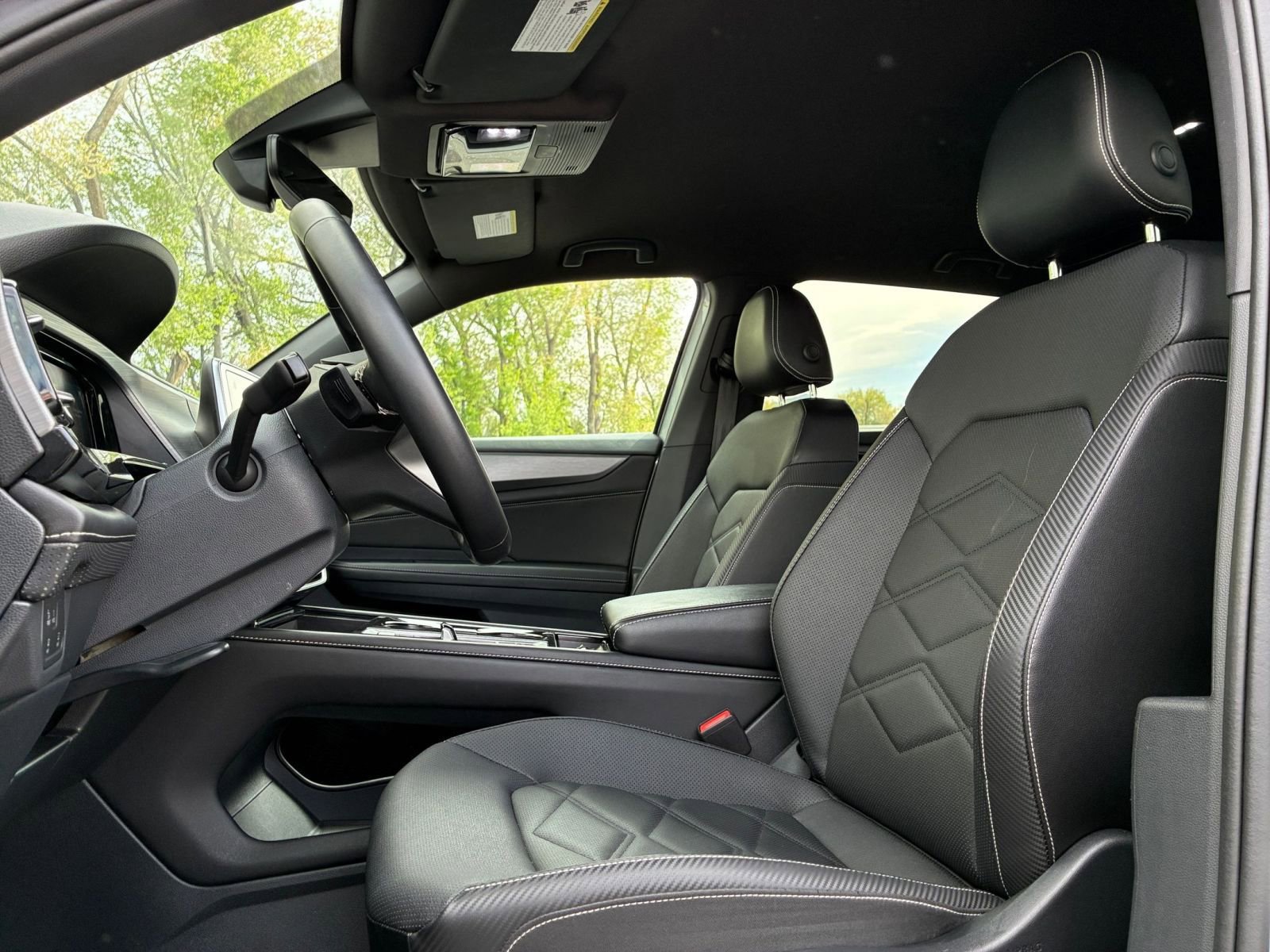Thumbnail: 2025 Volkswagen Atlas - 29