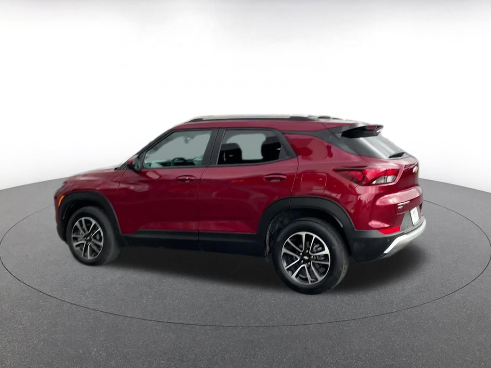 Thumbnail: 2025 Chevrolet TrailBlazer - 10