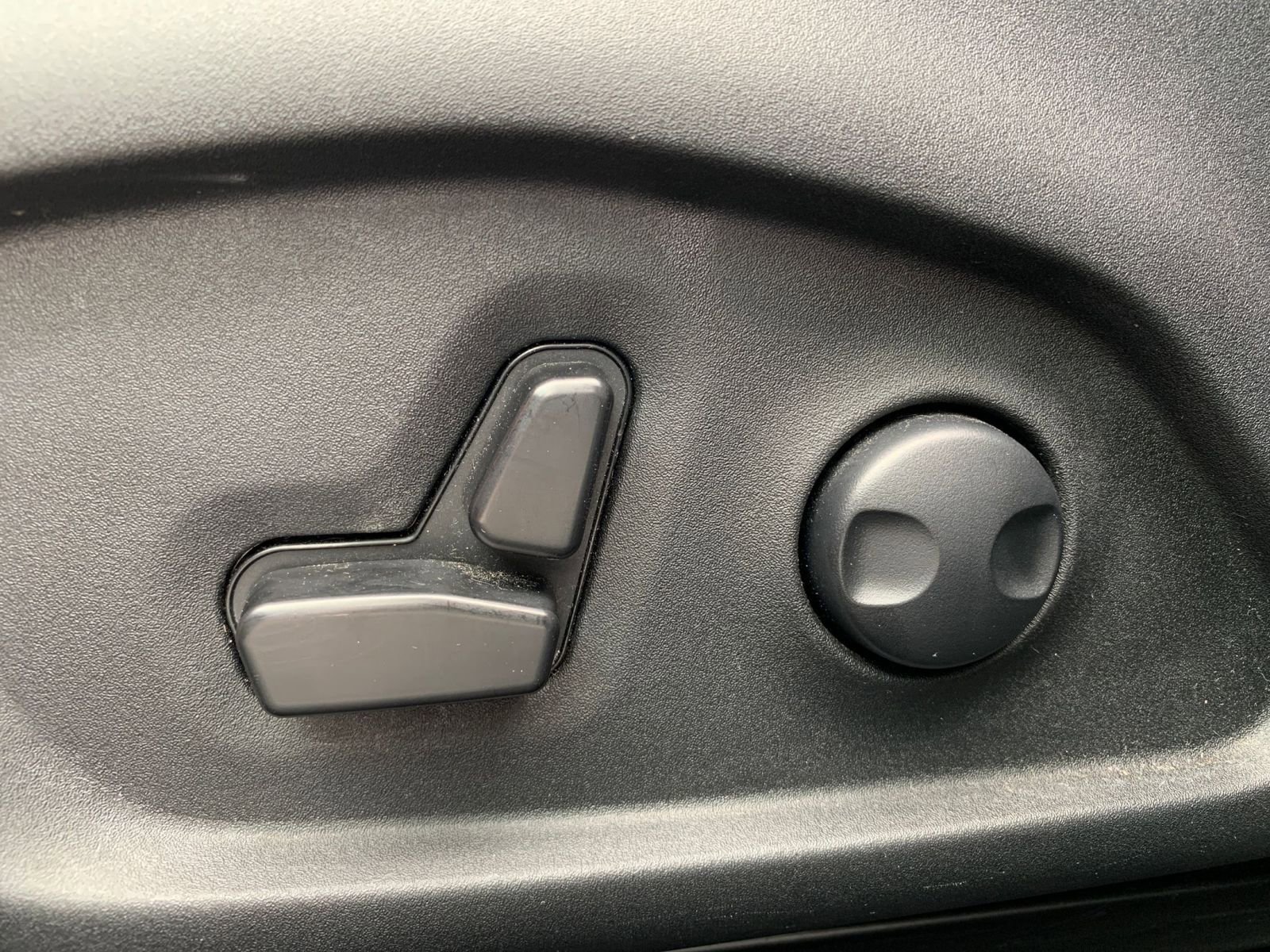 Thumbnail: 2025 Jeep Compass - 22