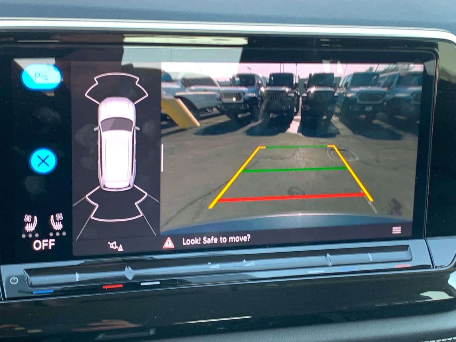 Thumbnail: 2025 Volkswagen Atlas - 18