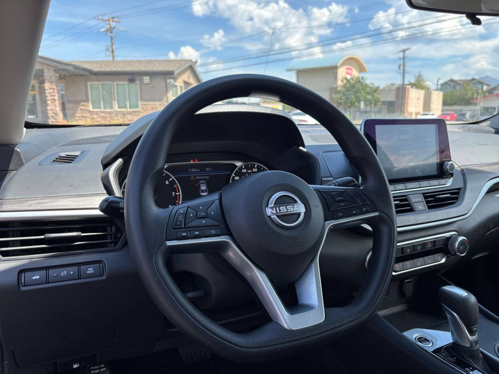 Thumbnail: 2025 Nissan Altima - 34
