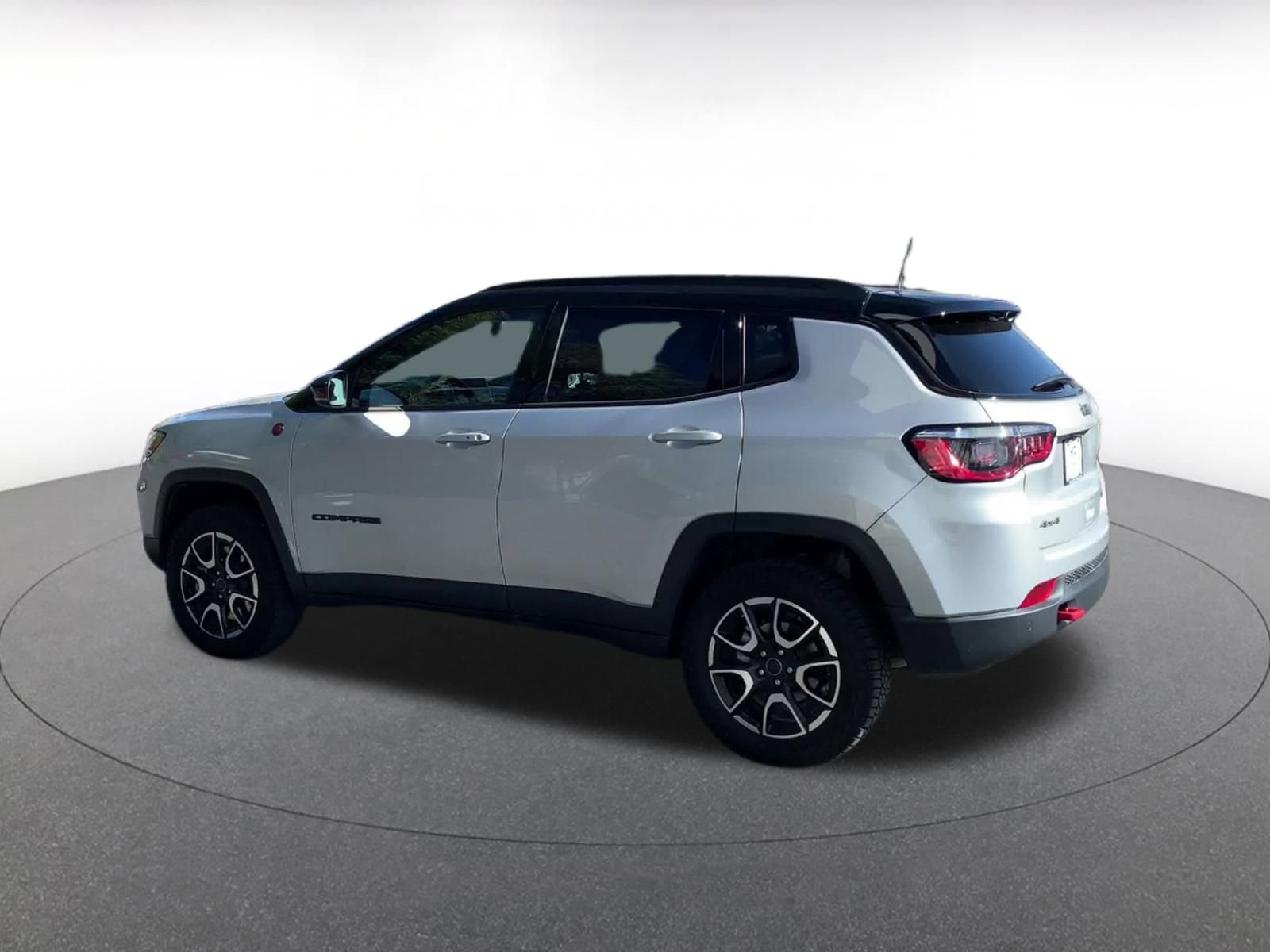 Thumbnail: 2025 Jeep Compass - 10