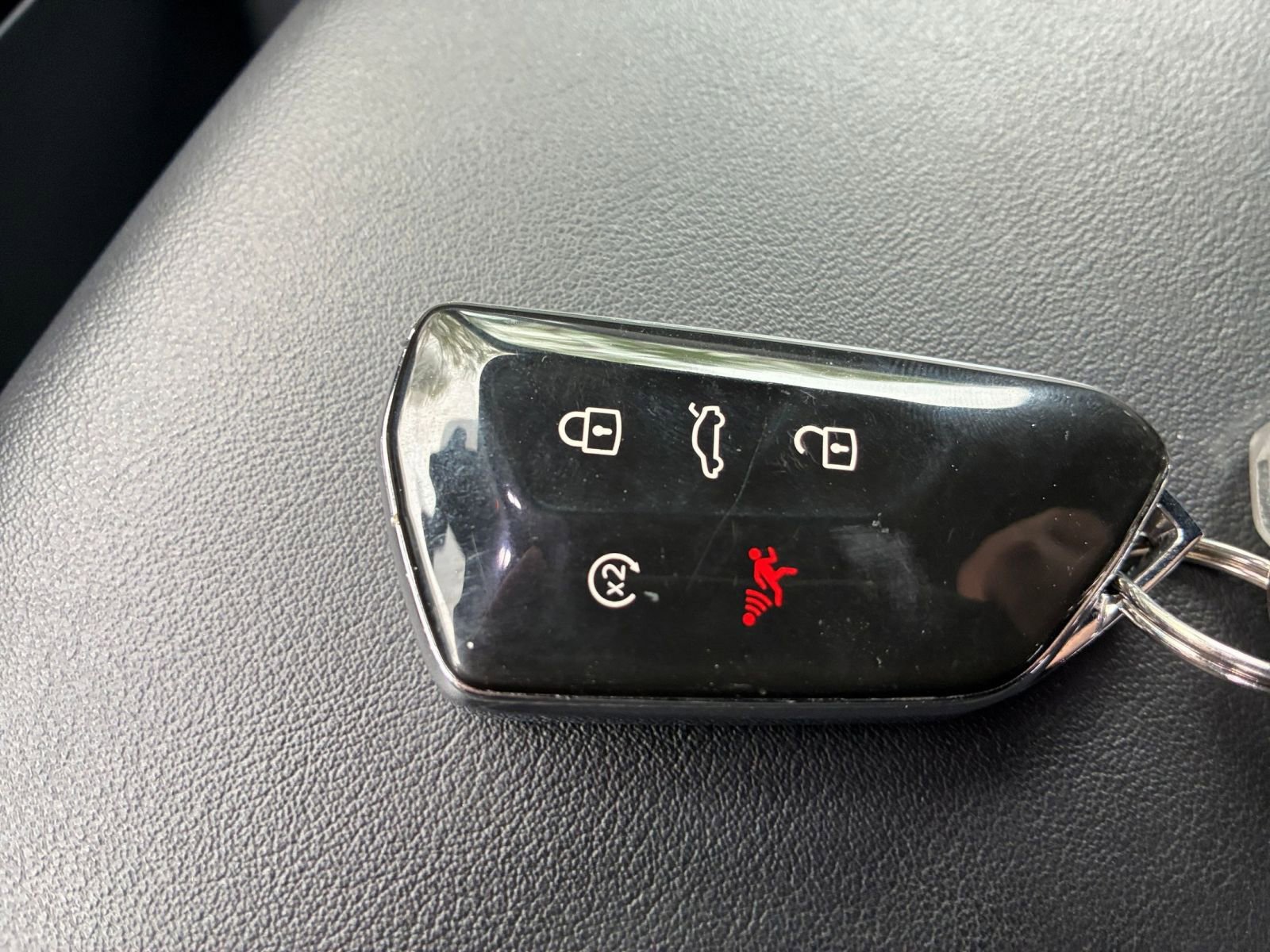 Thumbnail: 2025 Volkswagen Atlas - 27