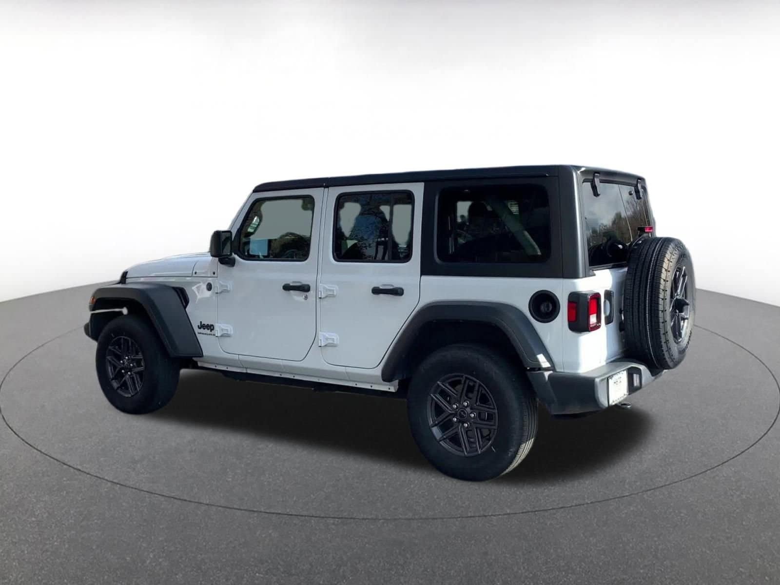Thumbnail: 2025 Jeep Wrangler - 10