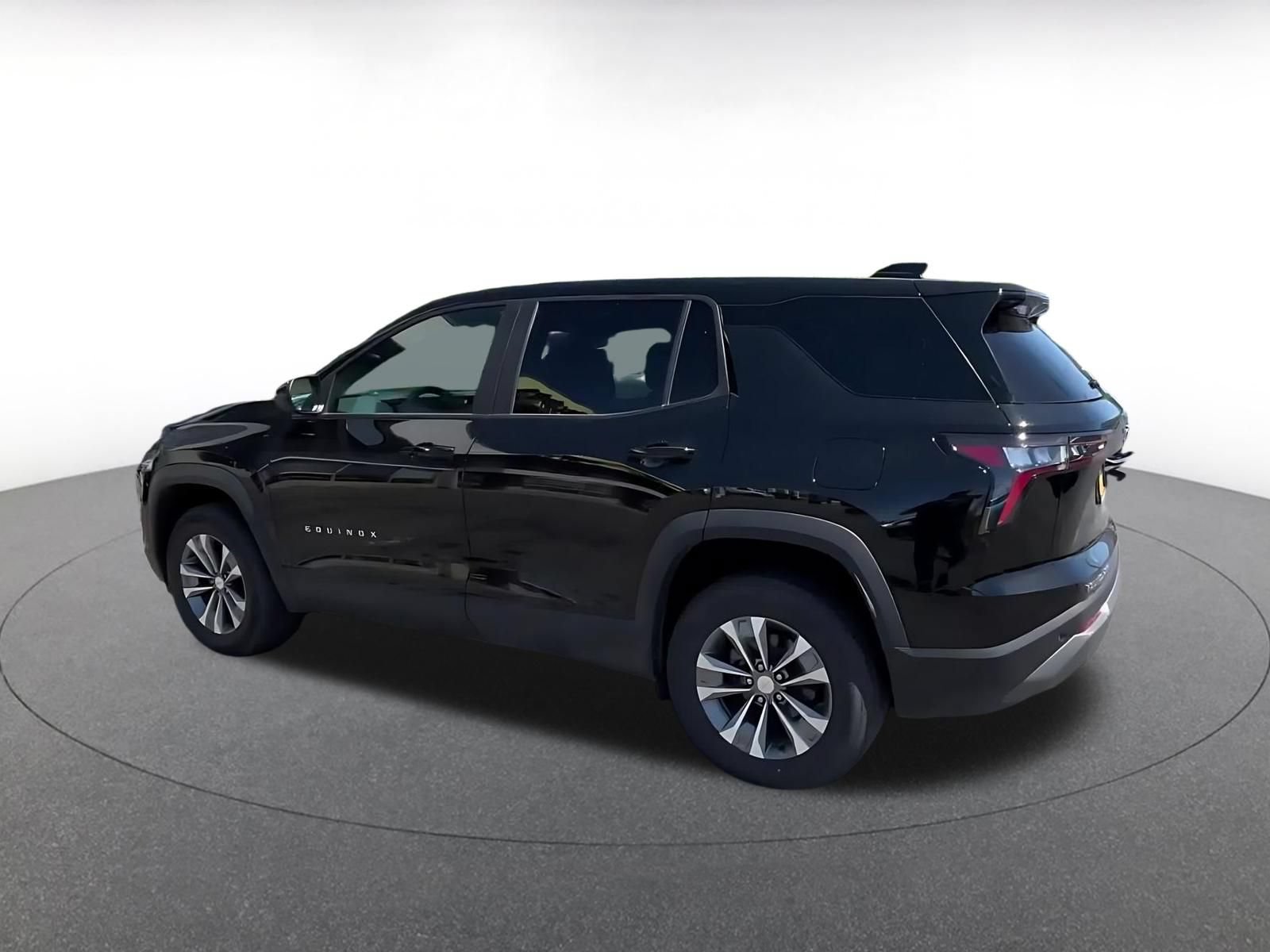 Thumbnail: 2025 Chevrolet Equinox - 10