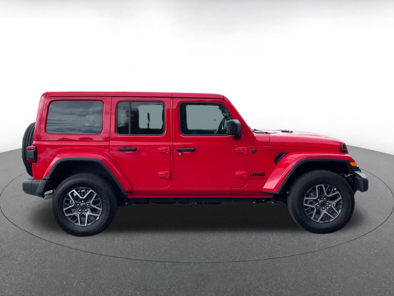 Thumbnail: 2025 Jeep Wrangler - 16