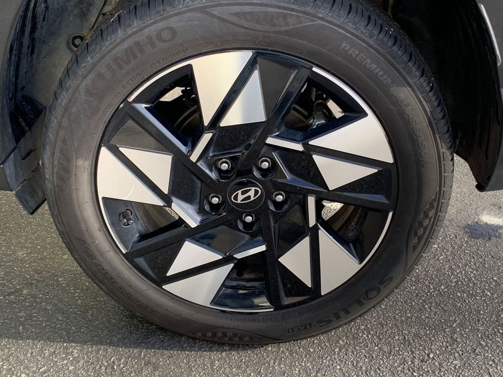 Thumbnail: 2025 Hyundai Kona - 30