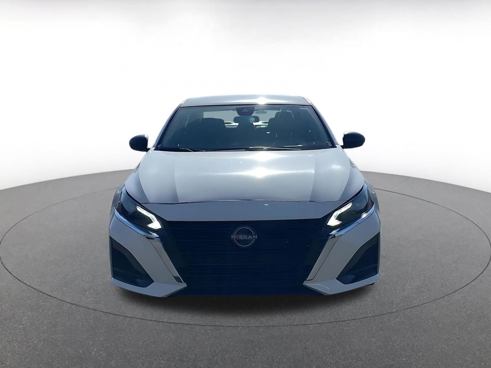 Thumbnail: 2025 Nissan Altima - 4