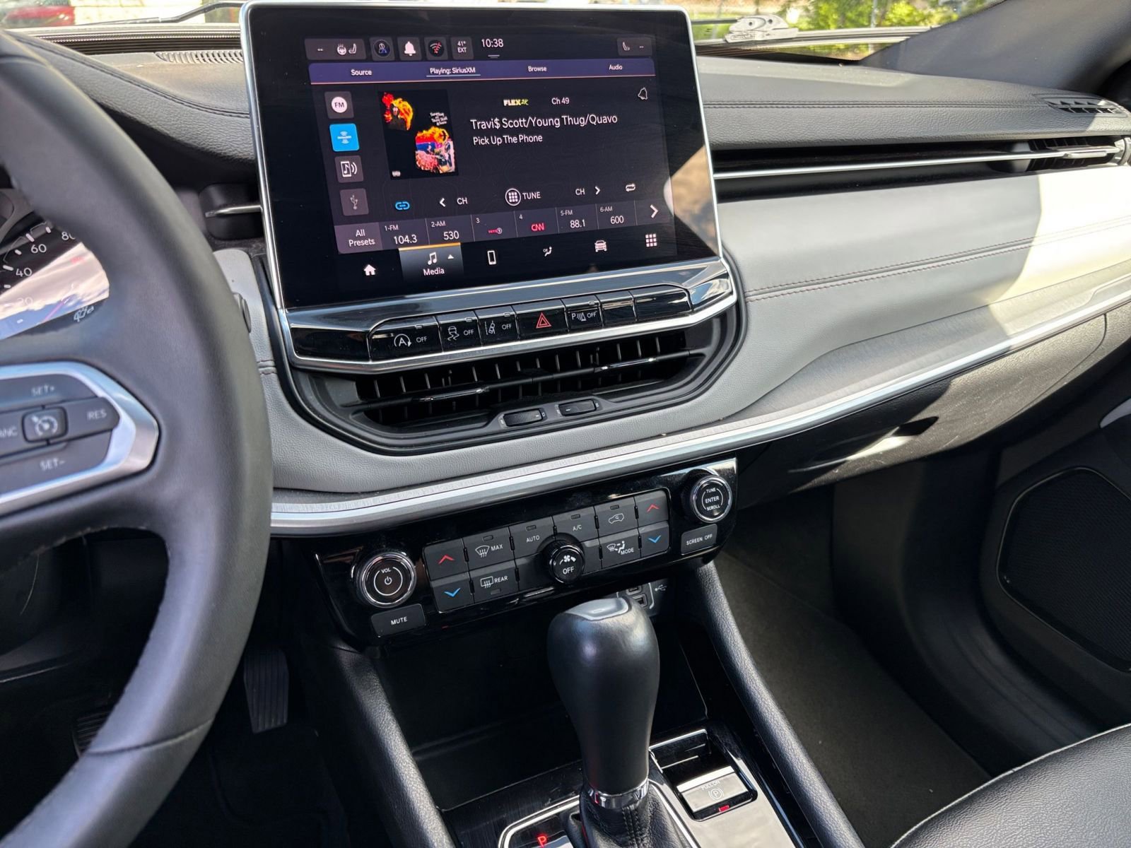 Thumbnail: 2025 Jeep Compass - 17