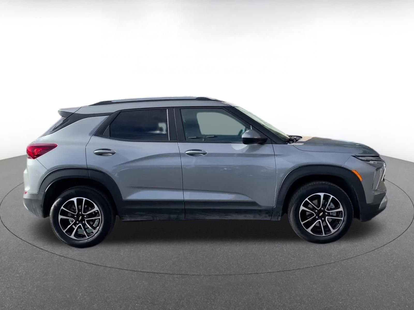 Thumbnail: 2025 Chevrolet TrailBlazer - 16