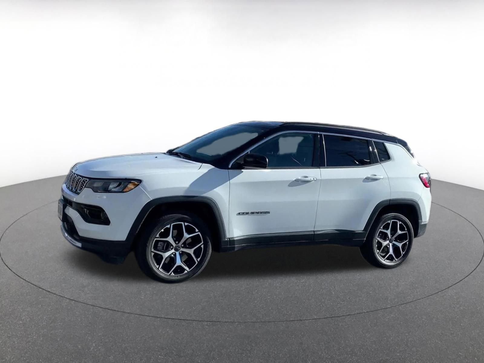 Thumbnail: 2025 Jeep Compass - 8
