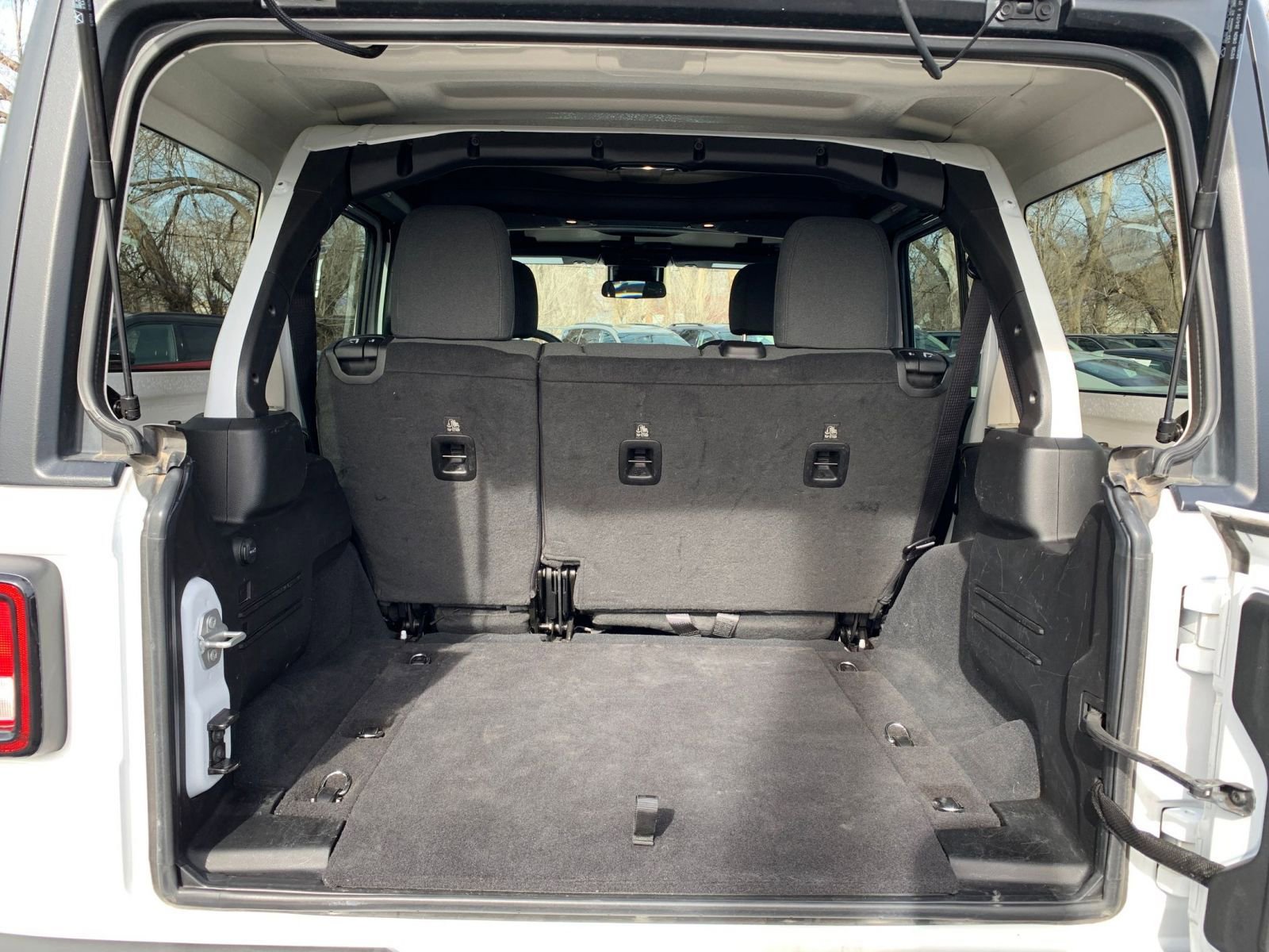 Thumbnail: 2025 Jeep Wrangler - 30