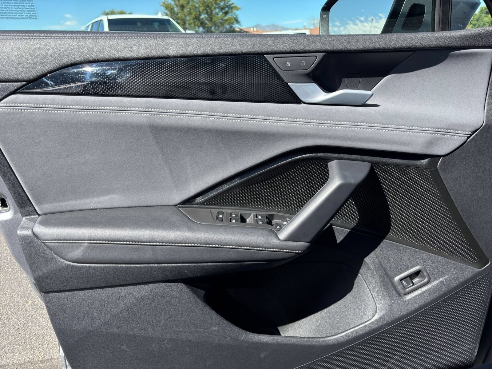 Thumbnail: 2026 Volkswagen Tiguan - 18