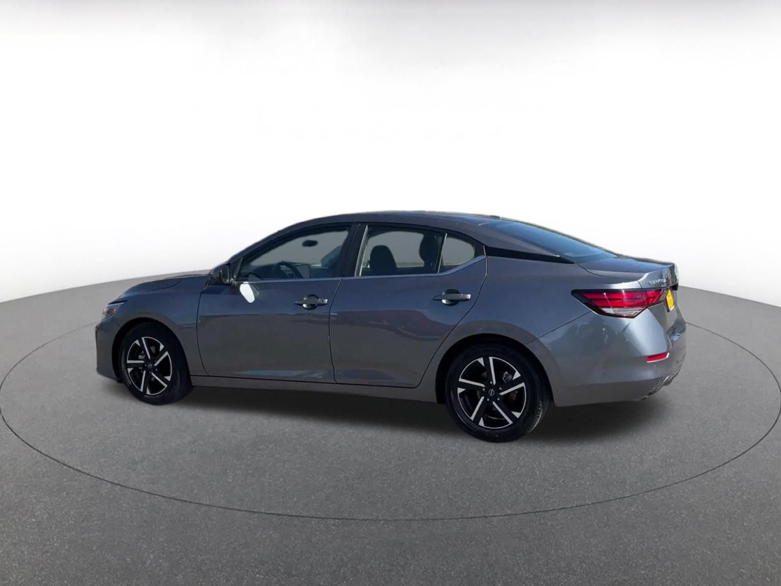Thumbnail: 2025 Nissan Sentra - 8