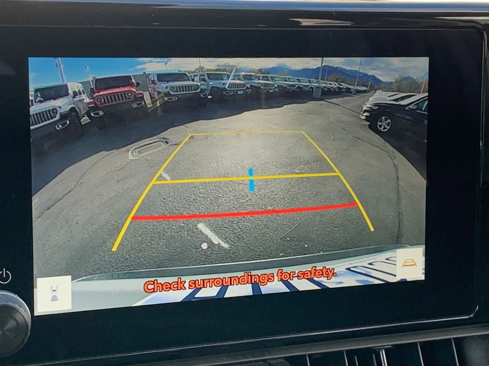 Thumbnail: 2025 Toyota RAV4 - 17