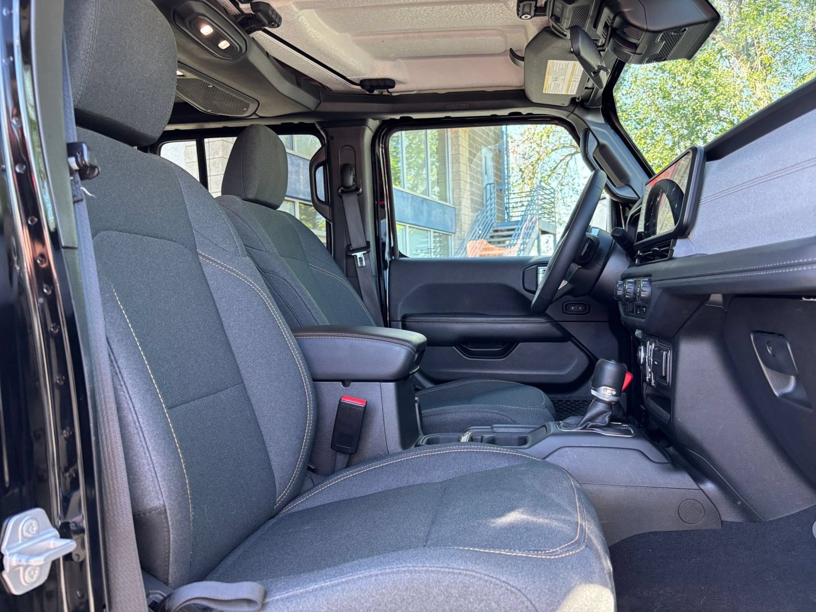 Thumbnail: 2025 Jeep Wrangler - 35