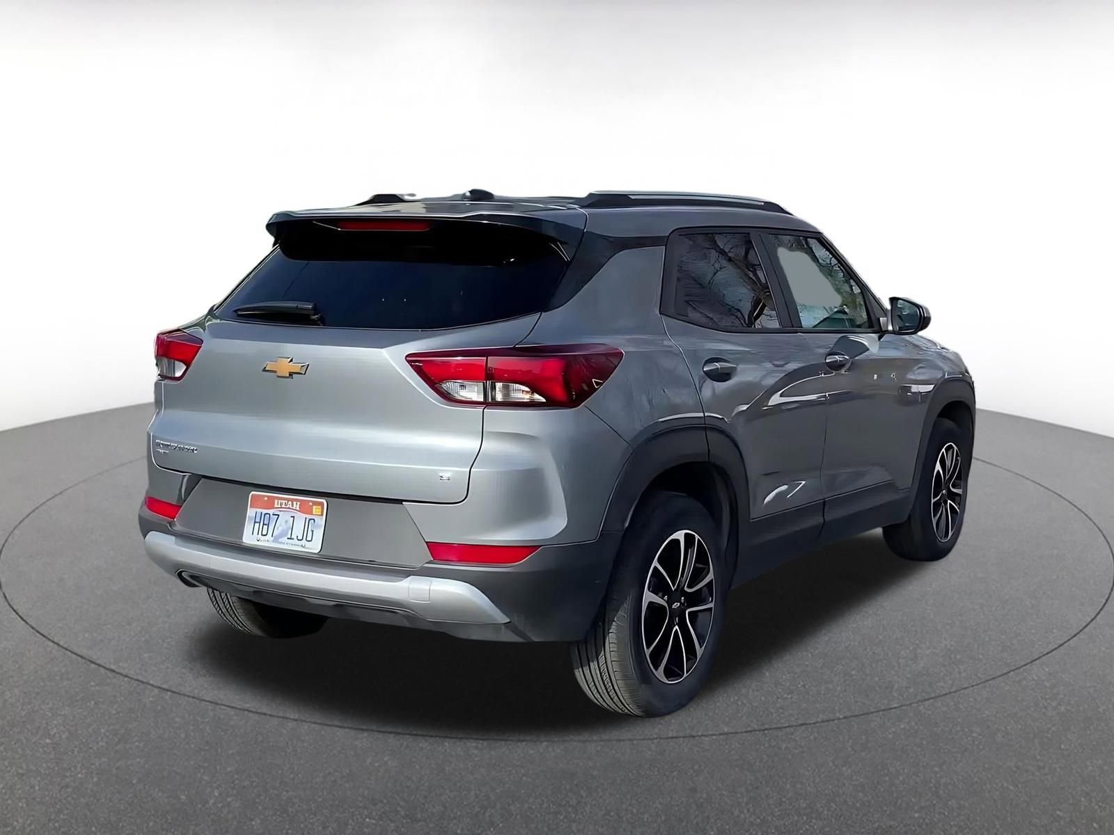 Thumbnail: 2025 Chevrolet TrailBlazer - 14